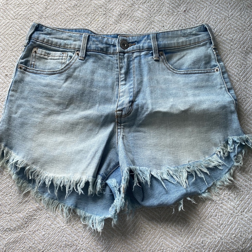 Size: 8